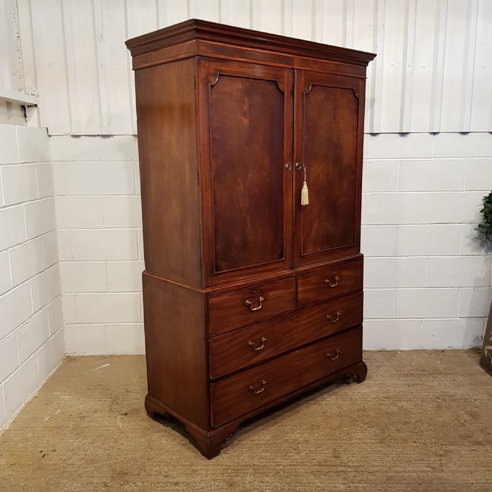 ANTIQUE REGENCY MAHOGANY LINEN PRESS C1820 View VI