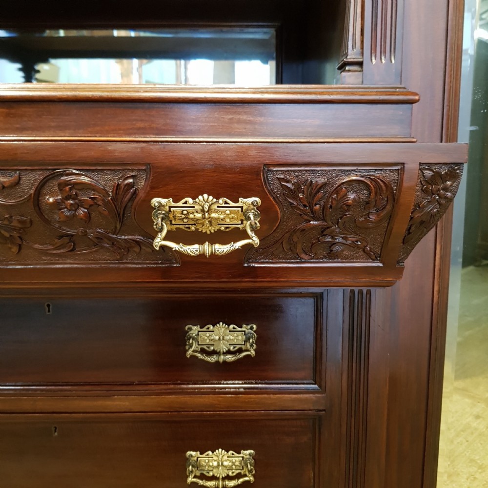 ANTIQUE EDWARDIAN MAHOGANY TRIPLE BREAKFRONT WARDROBE C1900 View IV