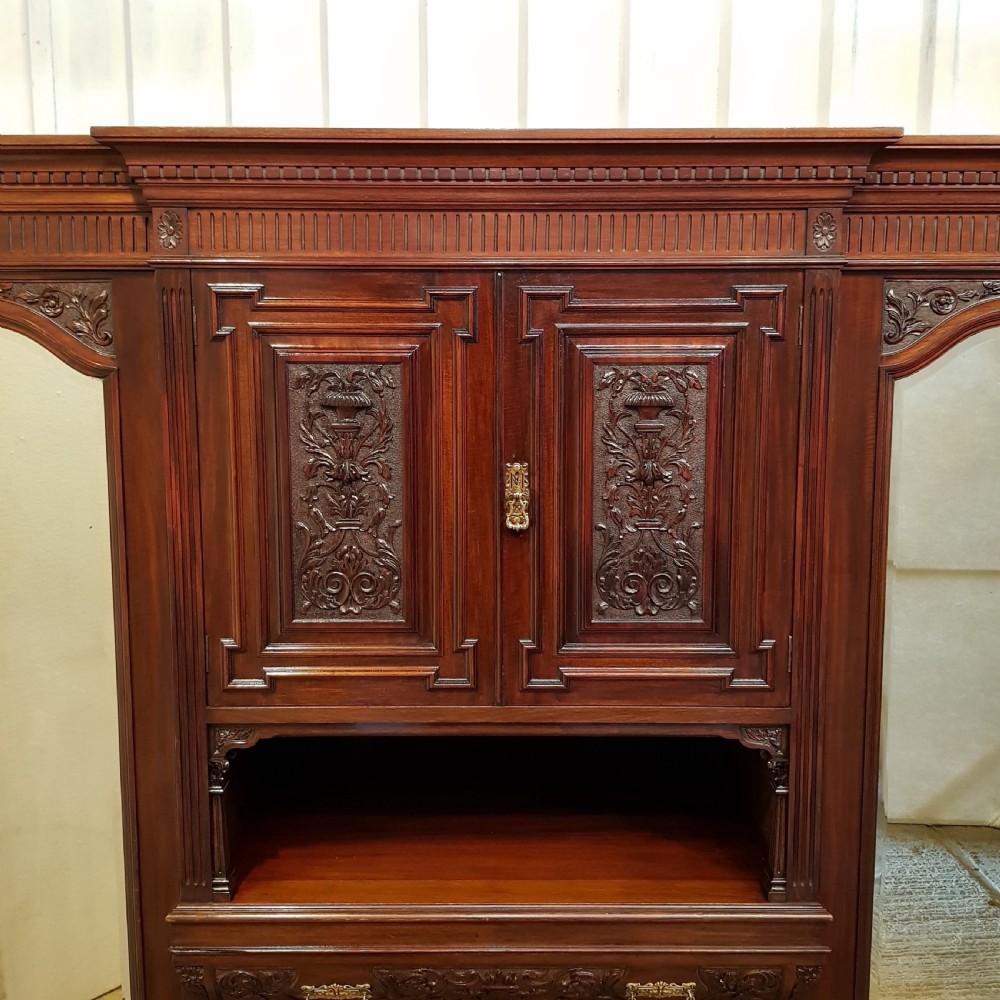 ANTIQUE EDWARDIAN MAHOGANY TRIPLE BREAKFRONT WARDROBE C1900 View VII