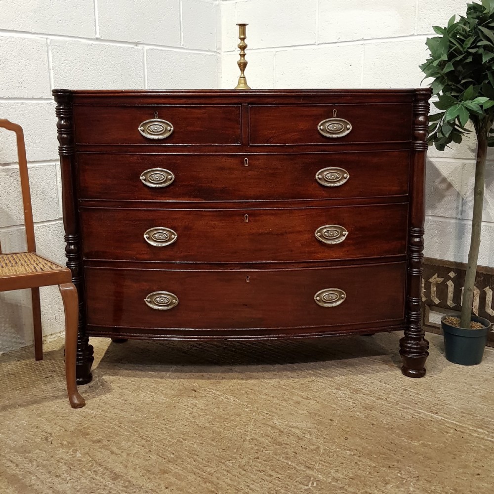 ANTIQUE WILLIAM 1V MAHOGANY BOW FRONT CHEST OF DRAWERS C1830
