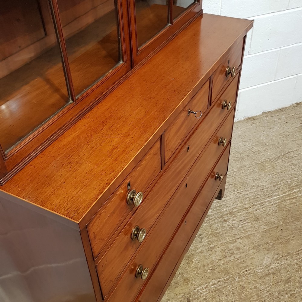 ANTIQUE REGENCY MAHOGANY ASTRAGAL GLAZED BOOKCASE ON CHEST C1820 View VII