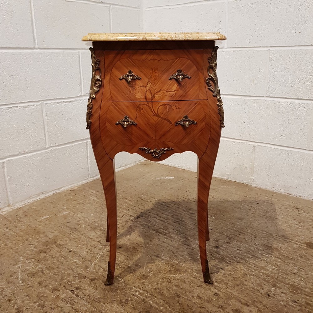 ANTIQUE PAIR ITALIAN MAHOGANY & MARBLE BOMBE  BEDSIDE CHESTS C1920 View III