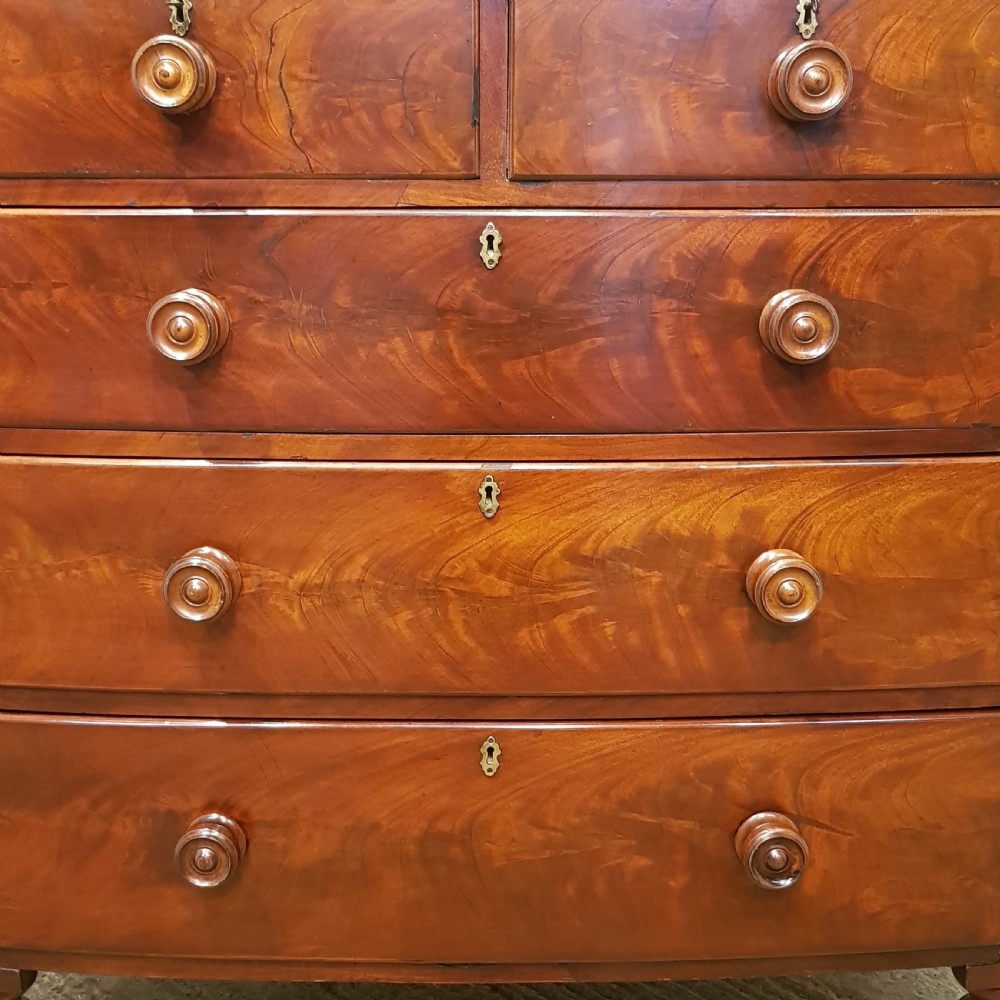 ANTIQUE VICTORIAN FLAMED MAHOGANY BOW FRONT CHST OF DRAWERS C1880 View III