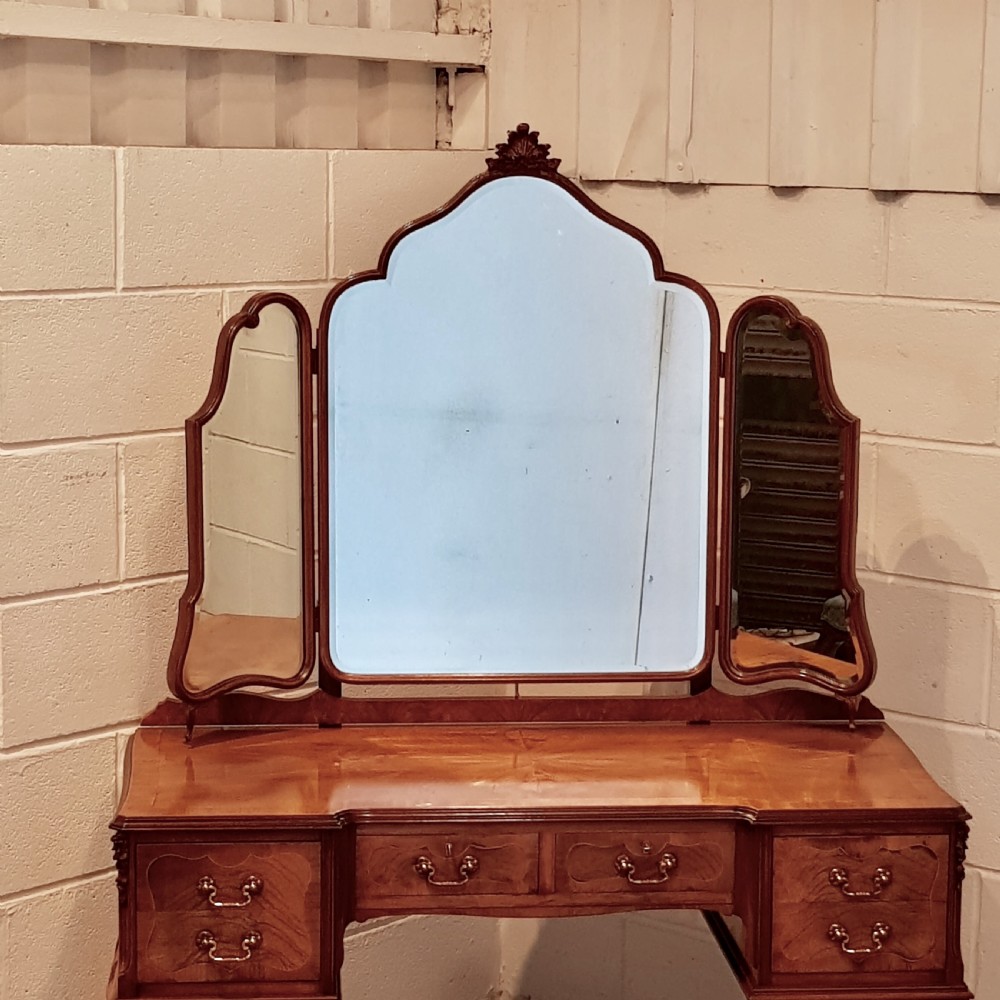 SUPERB ANTIQUE QUEEN ANNE BURR WALNUT DRESSING TABLE AND STOOL C1920 View II