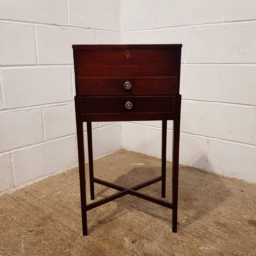 ANTIQUE GEORGIAN CUBAN MAHOGANY WORK BOX TABLE C1780 View V
