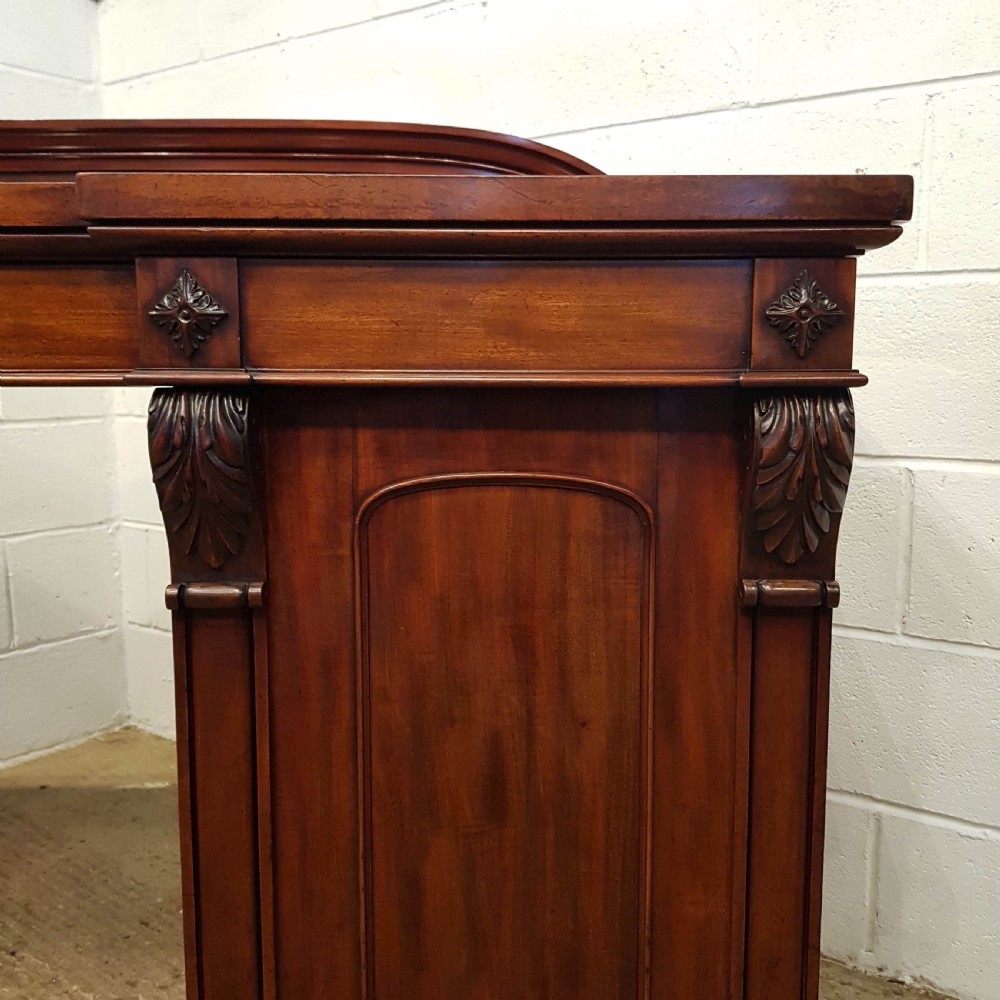 ANTIQUE EARLY 19TH CENTURY WILLIAM 1V MAHOGANY CHIFFONIER SIDEBOARD C1830 View III