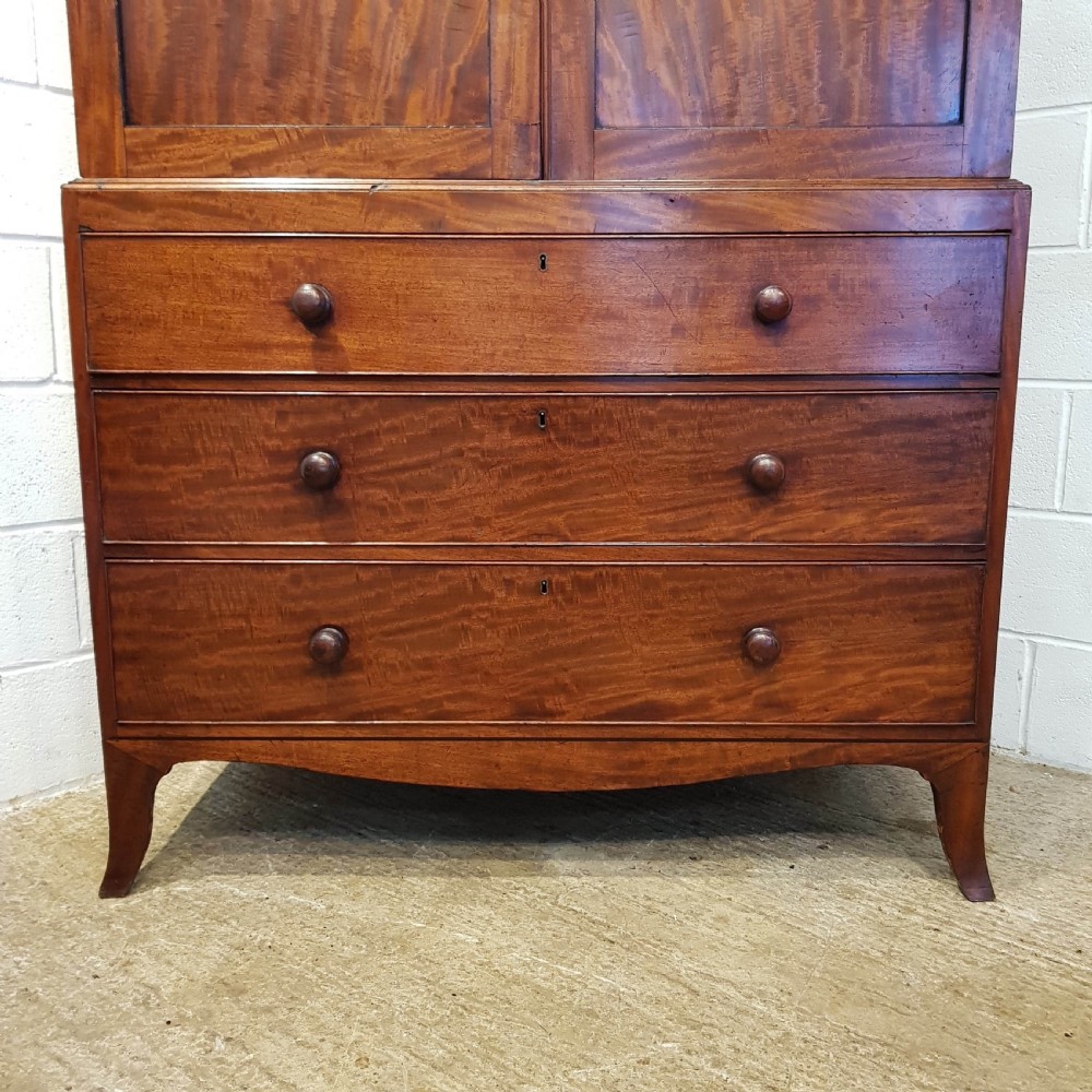 ANTIQUE GEORGIAN PERIOD MAHOGANY CLOTHES PRESS C1780 View VII