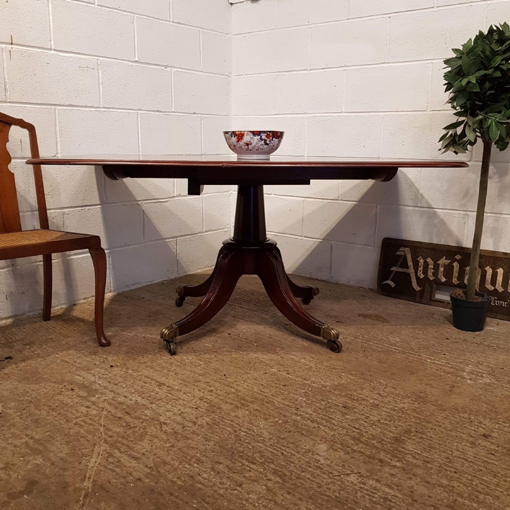 ANTIQUE REGENCY MAHOGANY TILT TOP DINING TABLE C1820