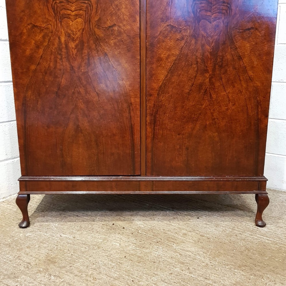 ANTIQUE BURR WALNUT DOUBLE WARDROBE C1920 View VI