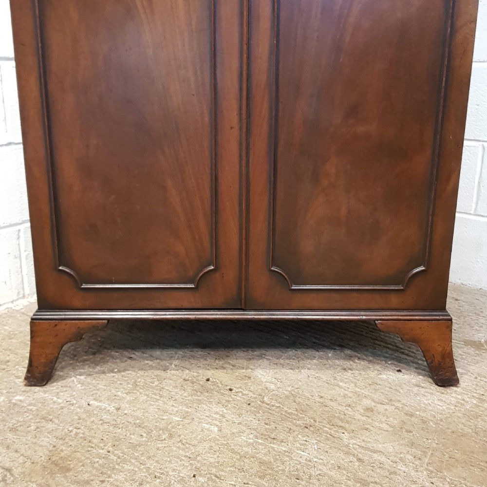ANTIQUE EDWARDIAN REGENCY MAHOGANY DOUBLE WARDROBE C1900 View IV