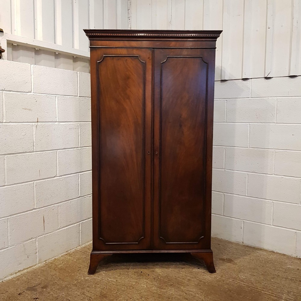 ANTIQUE EDWARDIAN REGENCY MAHOGANY DOUBLE WARDROBE C1900 View V