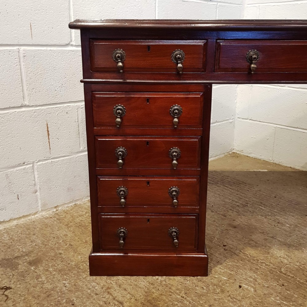 ANTIQUE EDWARDIAN MAHOGANY TWIN PEDESTAL DESK C1900 View V