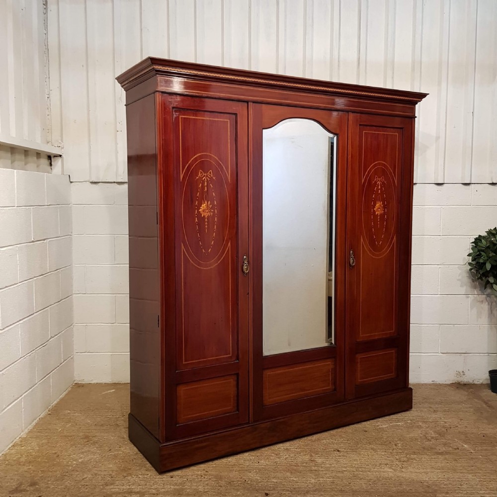 ANTIQUE EDWARDIAN MAHOGANY INLAID TRIPLE WARDROBE C1900 View IV