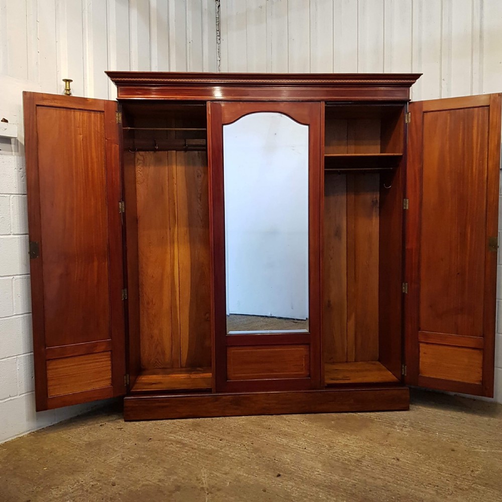 ANTIQUE EDWARDIAN MAHOGANY INLAID TRIPLE WARDROBE C1900 View V