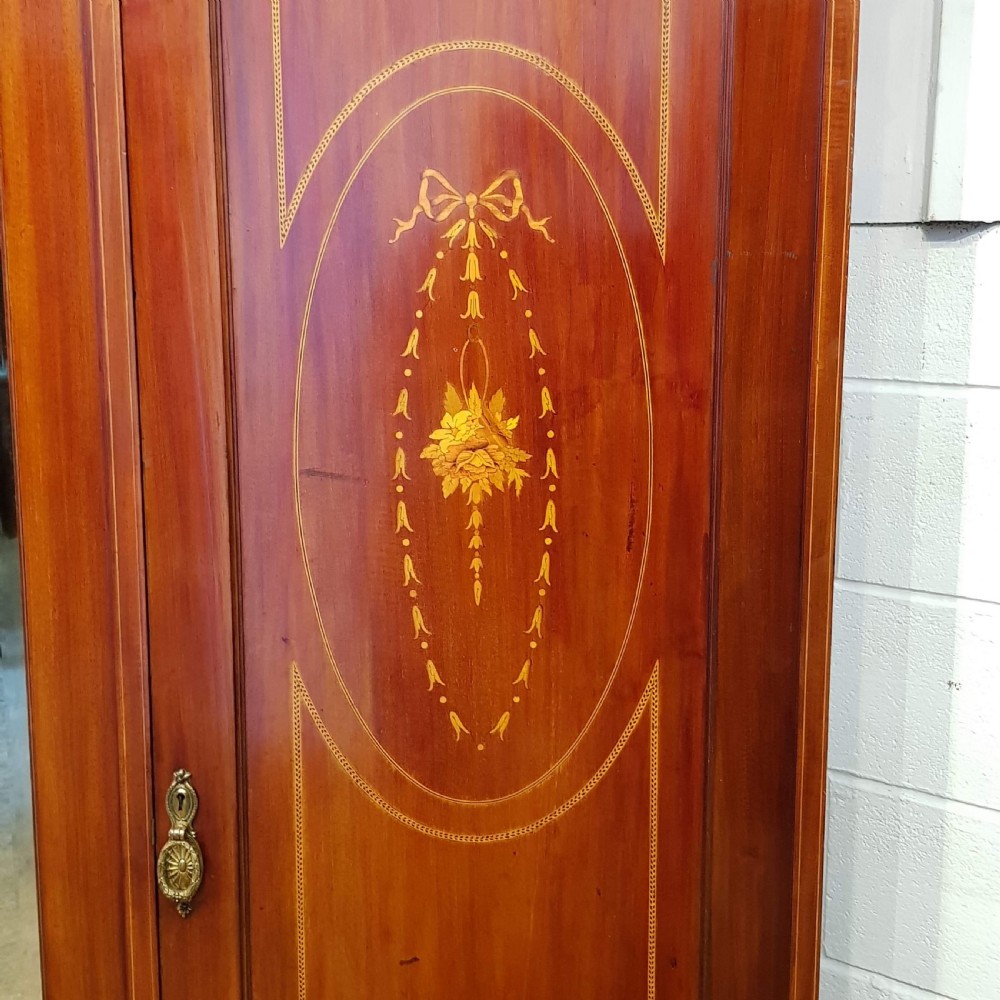 ANTIQUE EDWARDIAN MAHOGANY INLAID TRIPLE WARDROBE C1900 View VI