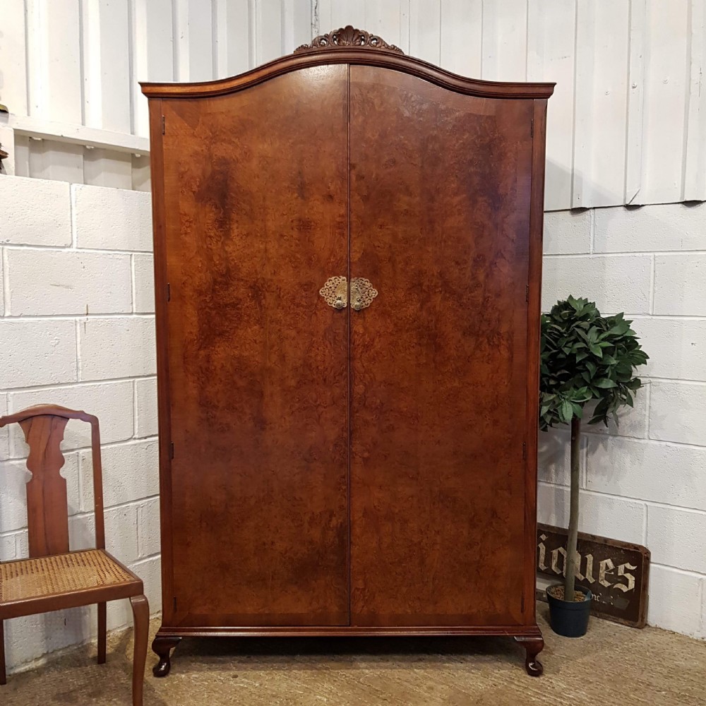 ANIQUE BURR WALNUT DOUBLE WARDROBE C1920