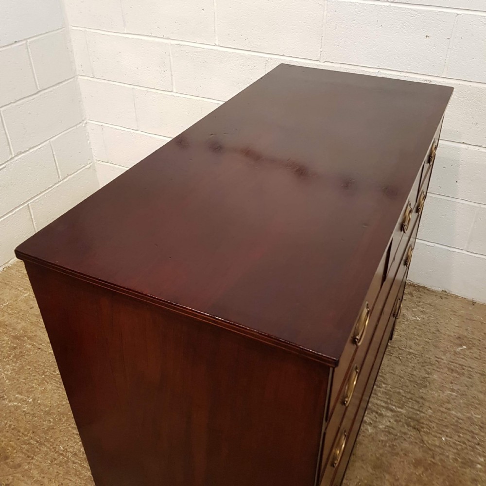 ANTIQUE REGENCY MAHOGANY CHEST OF DRAWERS C1820. View II
