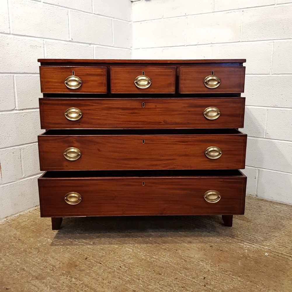 ANTIQUE REGENCY MAHOGANY CHEST OF DRAWERS C1820. View VI