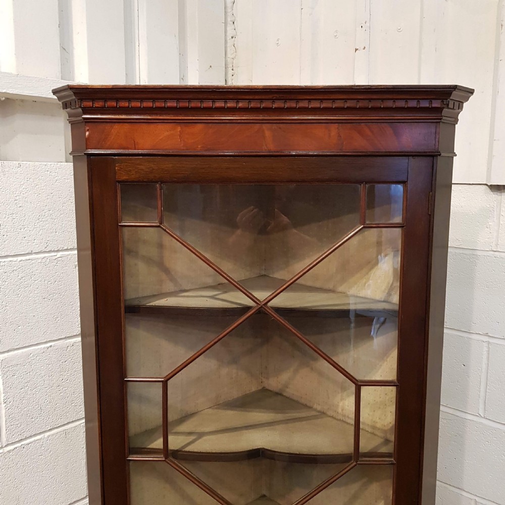 ANTIQUE LATE VICTORIAN TALL MAHOGANY ASTRAGAL GLAZED CORNER CABINET C1890 View IV