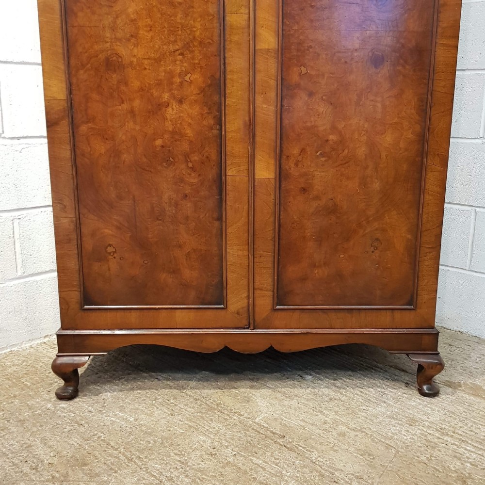 ANTIQUE BURR WALNUT DOUBLE WARDROBE C1920 View VII