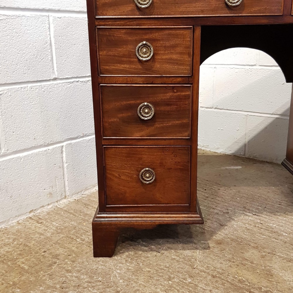 ANTIQUE GEORGIAN PERIOD MAHOGANY PEDESTAL DESK C1780 View VI