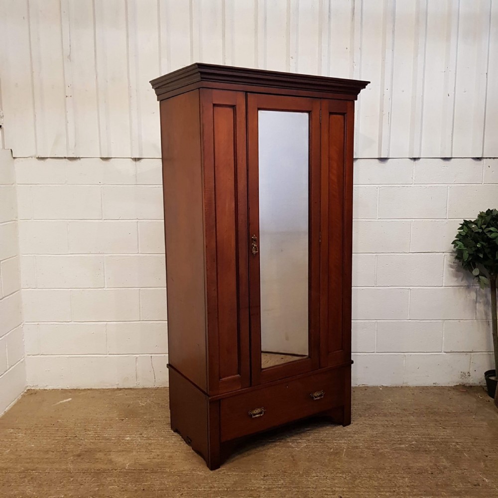ANTIQUE VICTORIAN MAHOGANY SINGLE WARDROBE C1880 View II