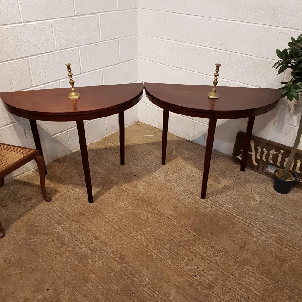 ANTIQUE PAIR EDWARDIAN. AHOGANY DEMI LUNE SIDE TABLES C1900