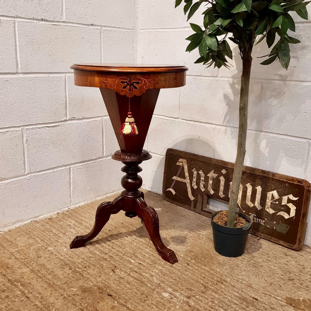 ANTIQUE VICTORIAN BURR WALNUT INLAID WORK & GAMES TRUMPET TABLE C1880