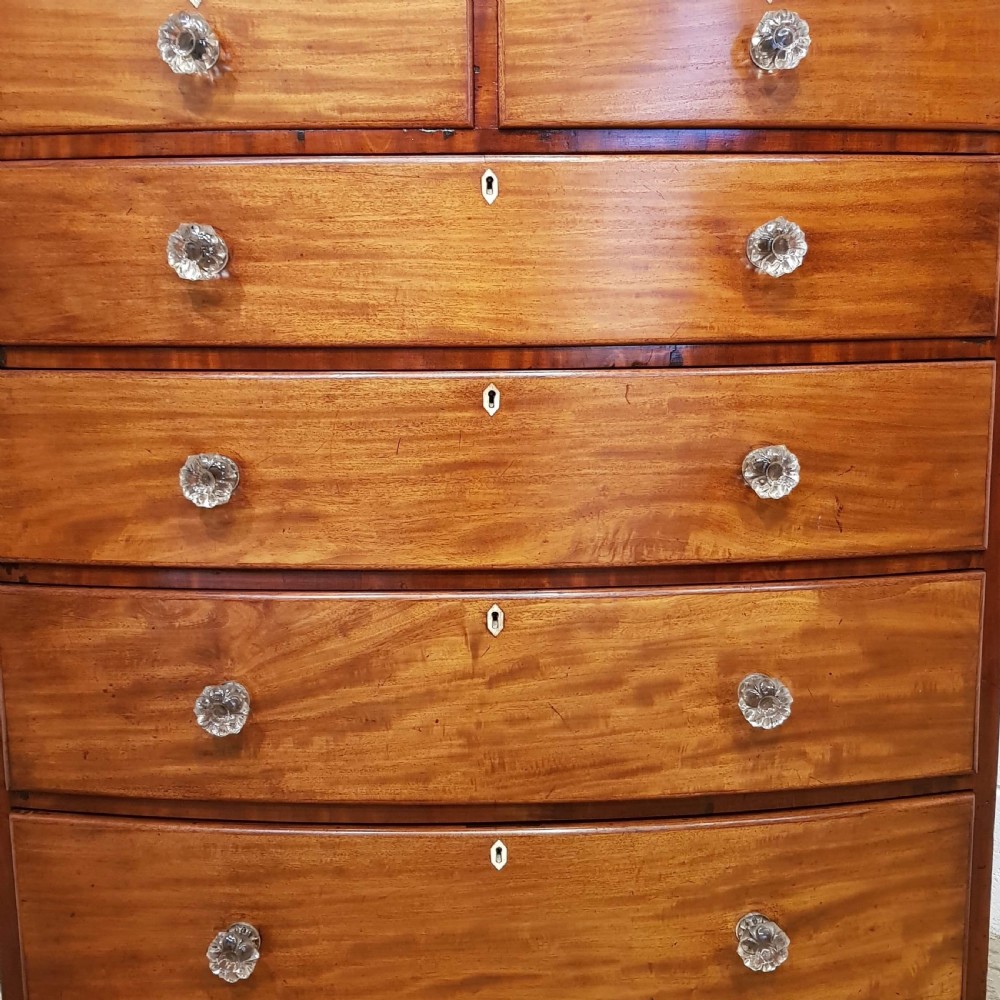 ANTIQUE VICTORIAN MAHOGANY BOW FRONT CHEST OF DRAWERS C1880 View V