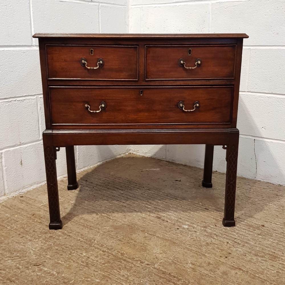 ANTIQUE EDWARDIAN MAHOGANY CHIPPENDALE DWARF CHEST OF DRAWERS ON STAND C1900 View VI