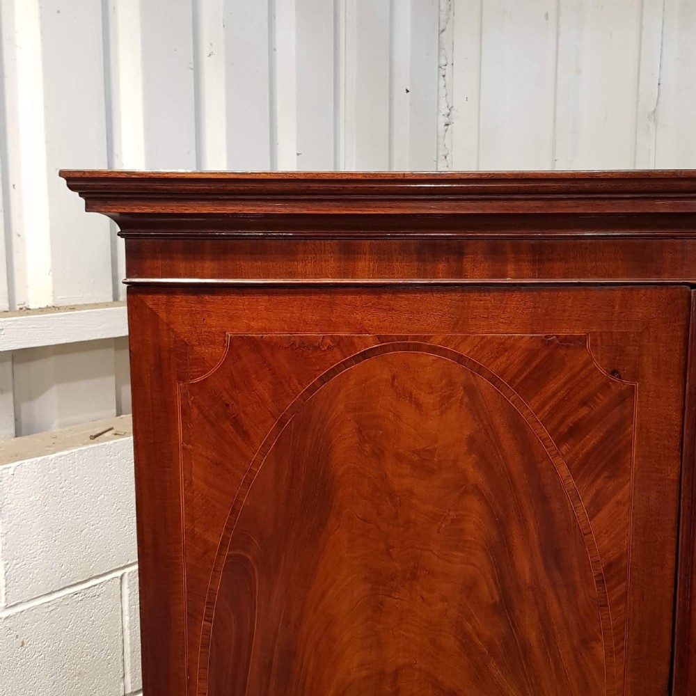 ANTIQUE REGENCY MAHOGANY LINEN PRESS C1820 View III