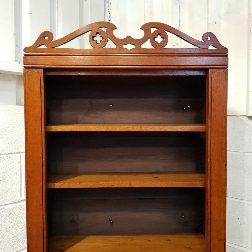 ANTIQUE TALL VICTORIAN OAK OPEN BOOKCASE C1890 View II
