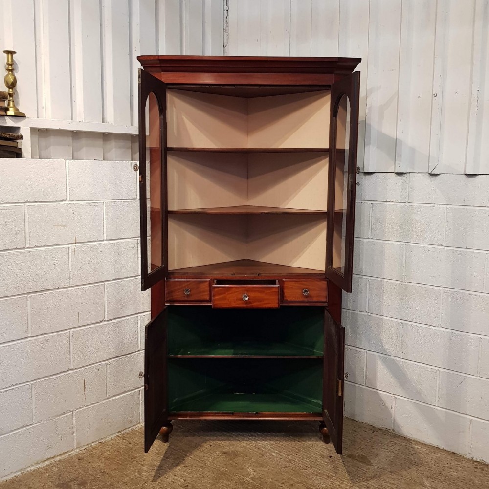 ANTIQUE VICTORIAN MAHOGANY FULL HEIGHT CORNER CABINET C1870 View V