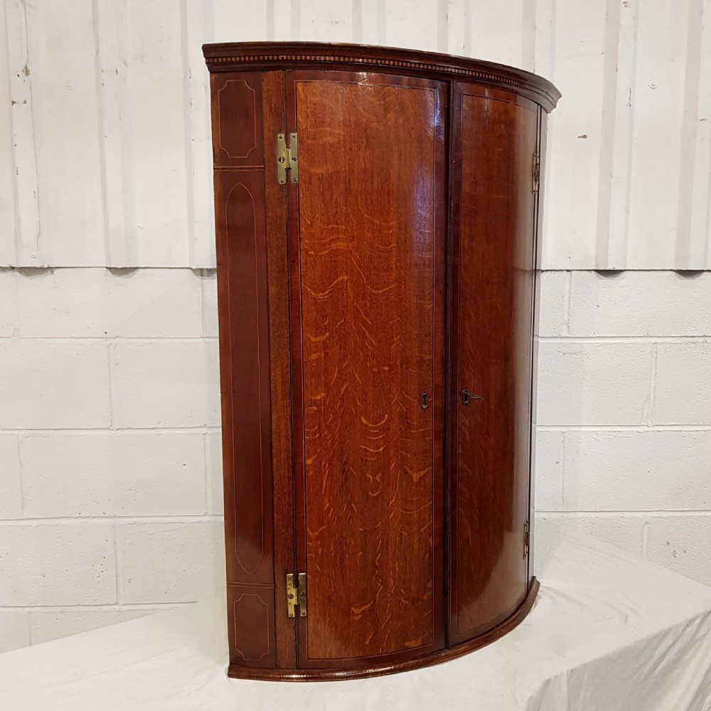 ANTIQUE GEORGIAN PERIOD OAK & MAHOGANY BOW FRONT CORNER CABINET C1780 View III