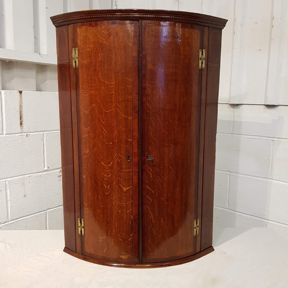 ANTIQUE GEORGIAN PERIOD OAK & MAHOGANY BOW FRONT CORNER CABINET C1780 View IV