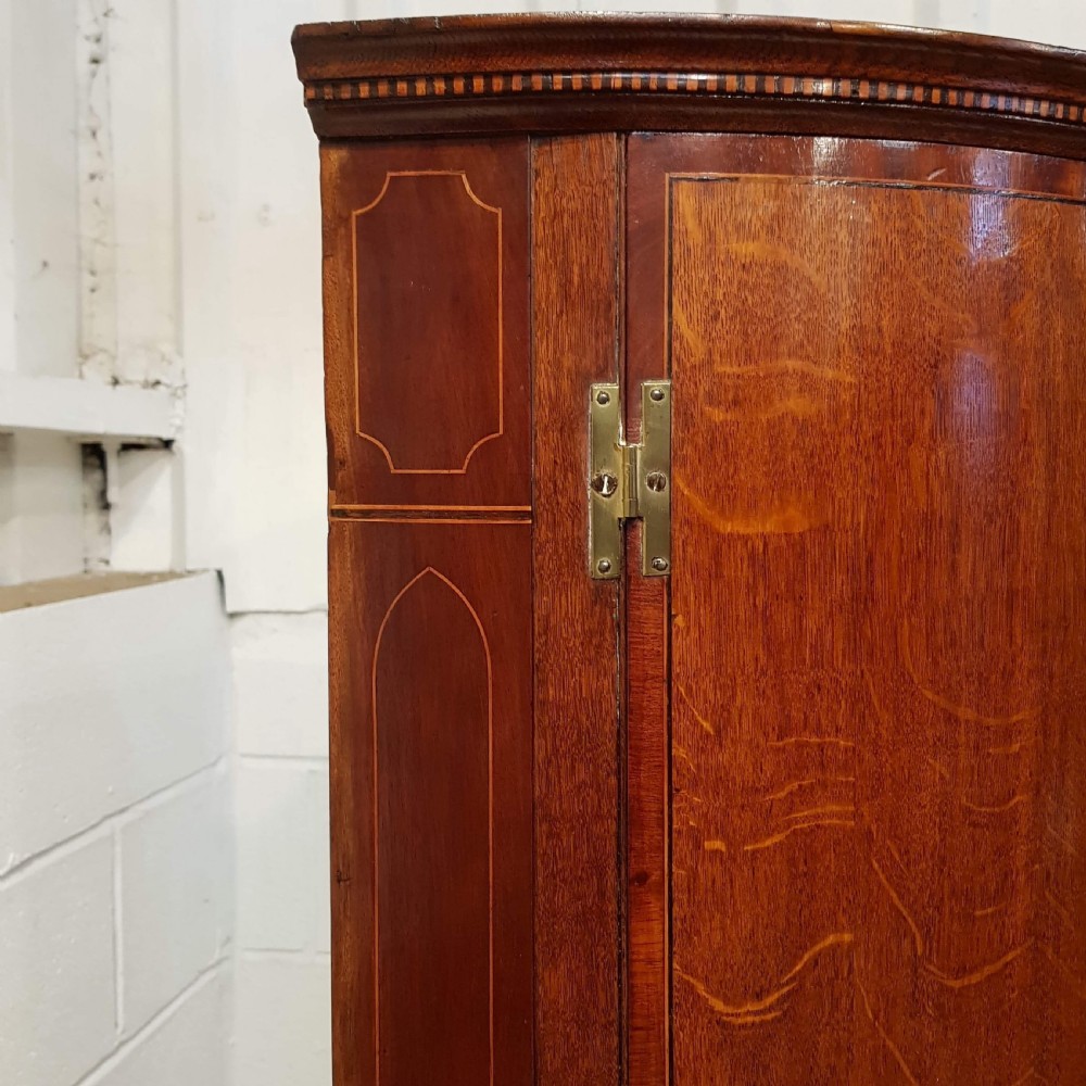 ANTIQUE GEORGIAN PERIOD OAK & MAHOGANY BOW FRONT CORNER CABINET C1780 View V