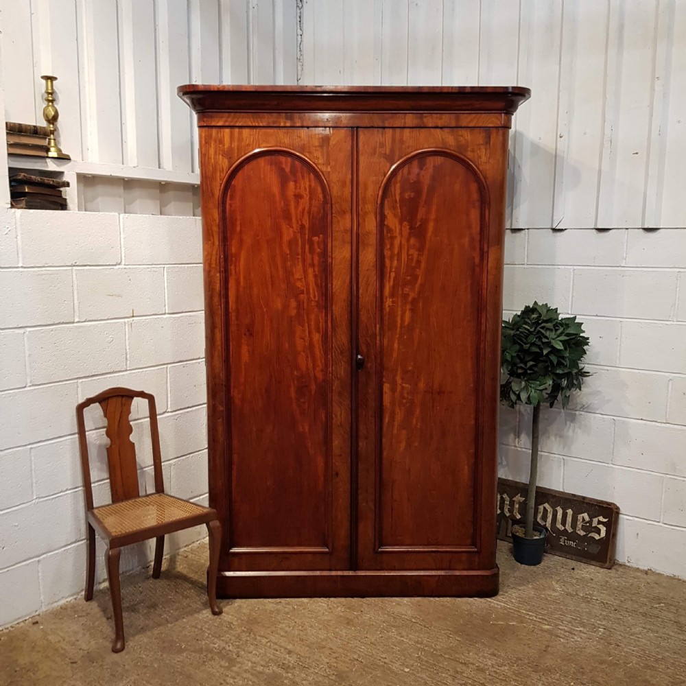 ANTIQUE VICTOIAN MAHOGANY DOUBLE WARDROBE C1880