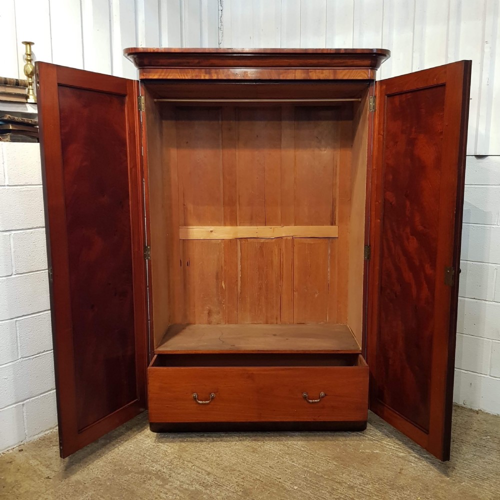 ANTIQUE VICTOIAN MAHOGANY DOUBLE WARDROBE C1880 View V