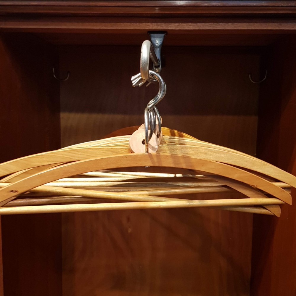 ANTIQUE EDWARDIAN MAHOGANY GENTS COMPACTUM BY COMPACTOM LTD C1920 View II