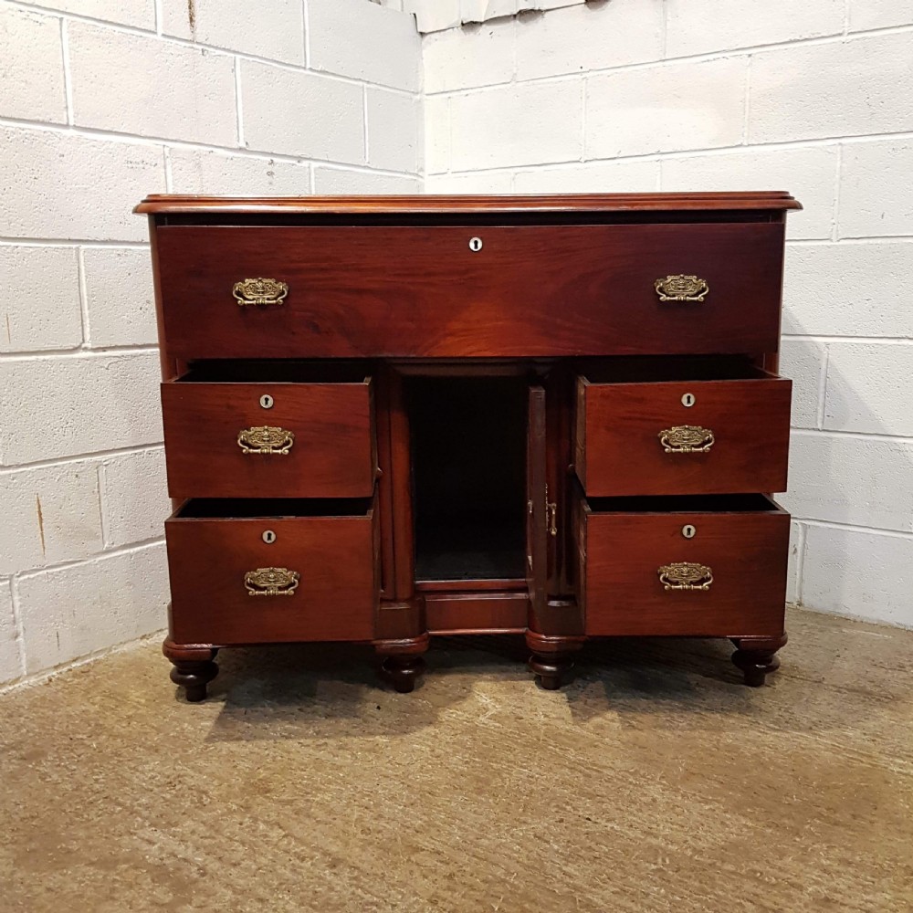ANTIQUE VICTORIAN MAHOGANY SIDEBOARD C1880 View III