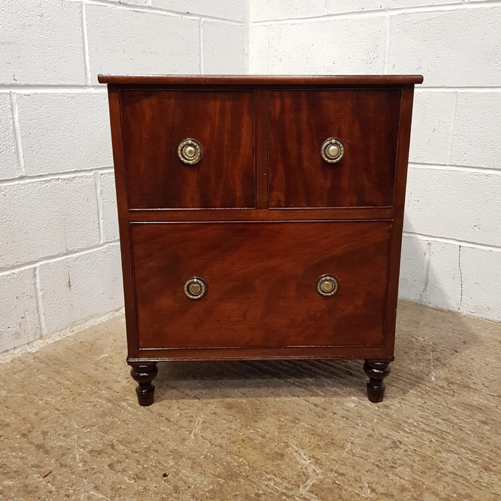 ANTIQUE REGENCY SMALL FLAMED MAHOGANY CHEST OF DRAWERS C1820 View VII