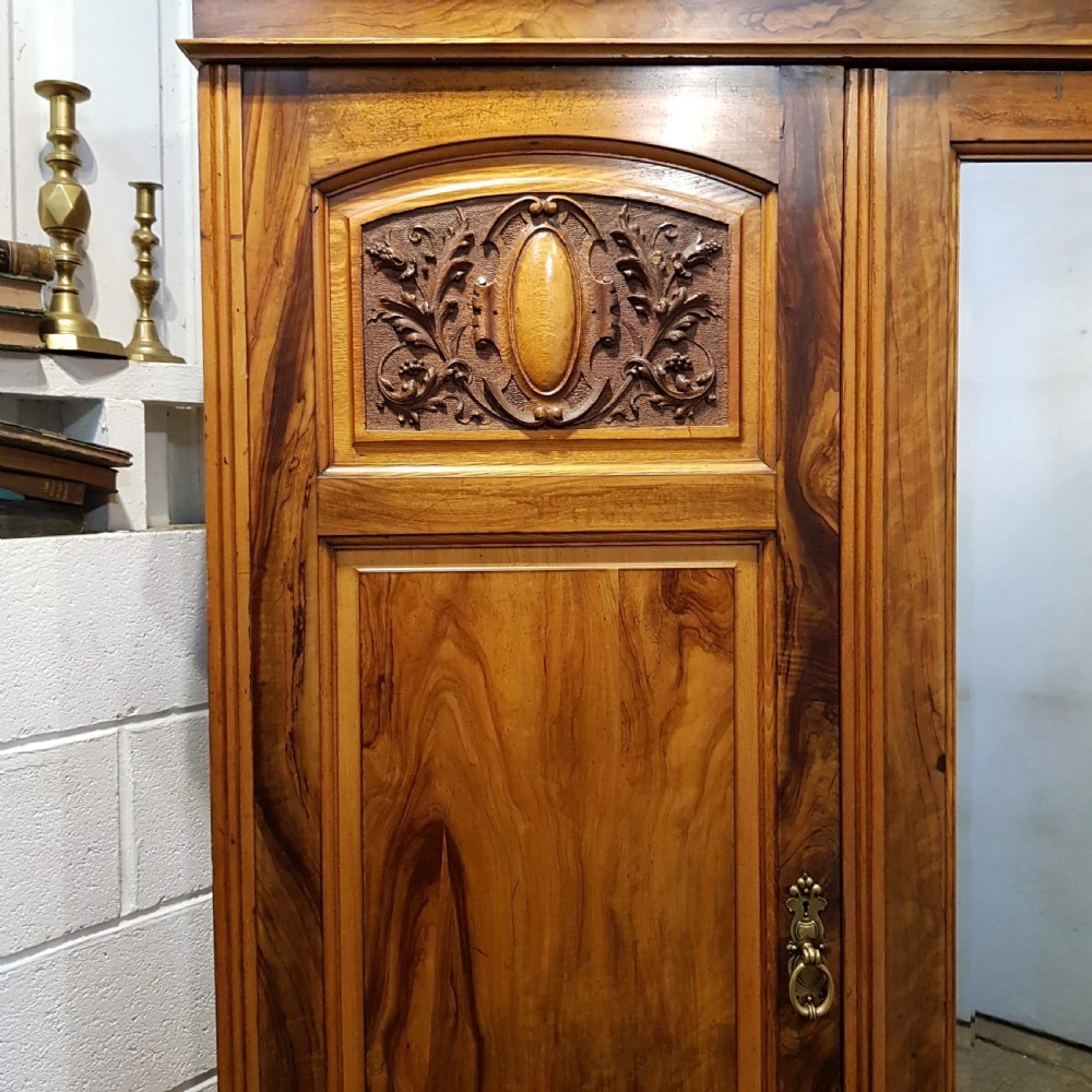 ANTIQUE LATE VICTORIAN ASH & WALNUT TRIPLE WARDROBE C1890 View VI