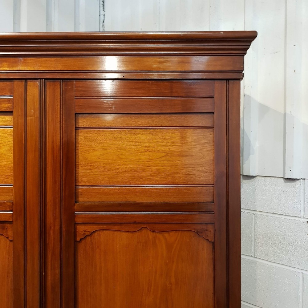 ANTIQUE LATE VICTORIAN MAHOGANY DOUBLE WARDROBE C1890 View V