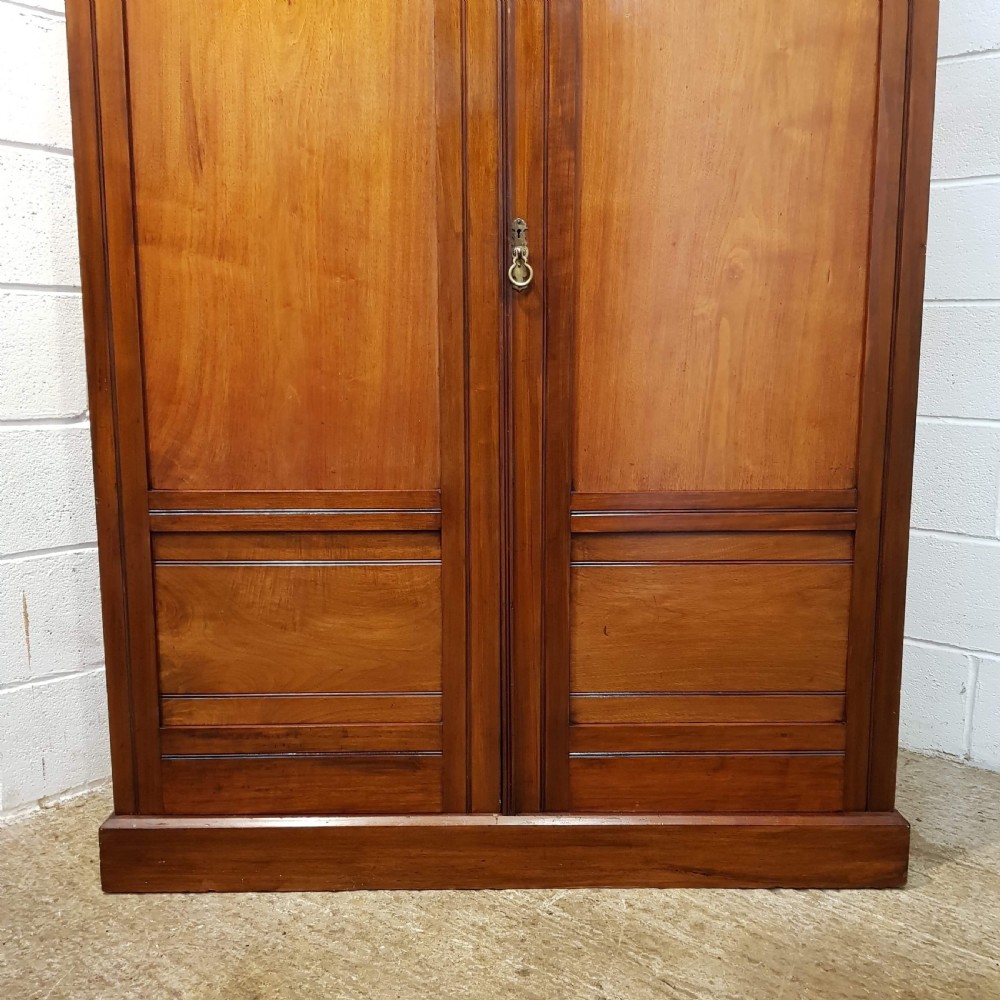 ANTIQUE LATE VICTORIAN MAHOGANY DOUBLE WARDROBE C1890 View VII