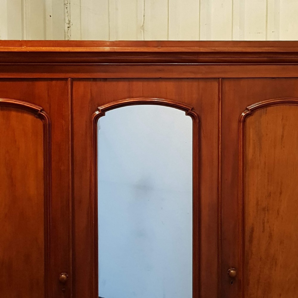 ANTIQUE VICTORIAN MAHOGANY TRIPLE WARDROBE C1880 View II