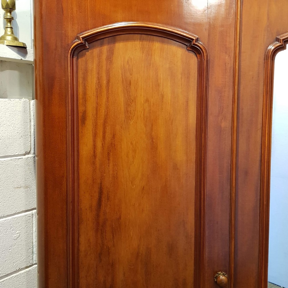 ANTIQUE VICTORIAN MAHOGANY TRIPLE WARDROBE C1880 View VIII