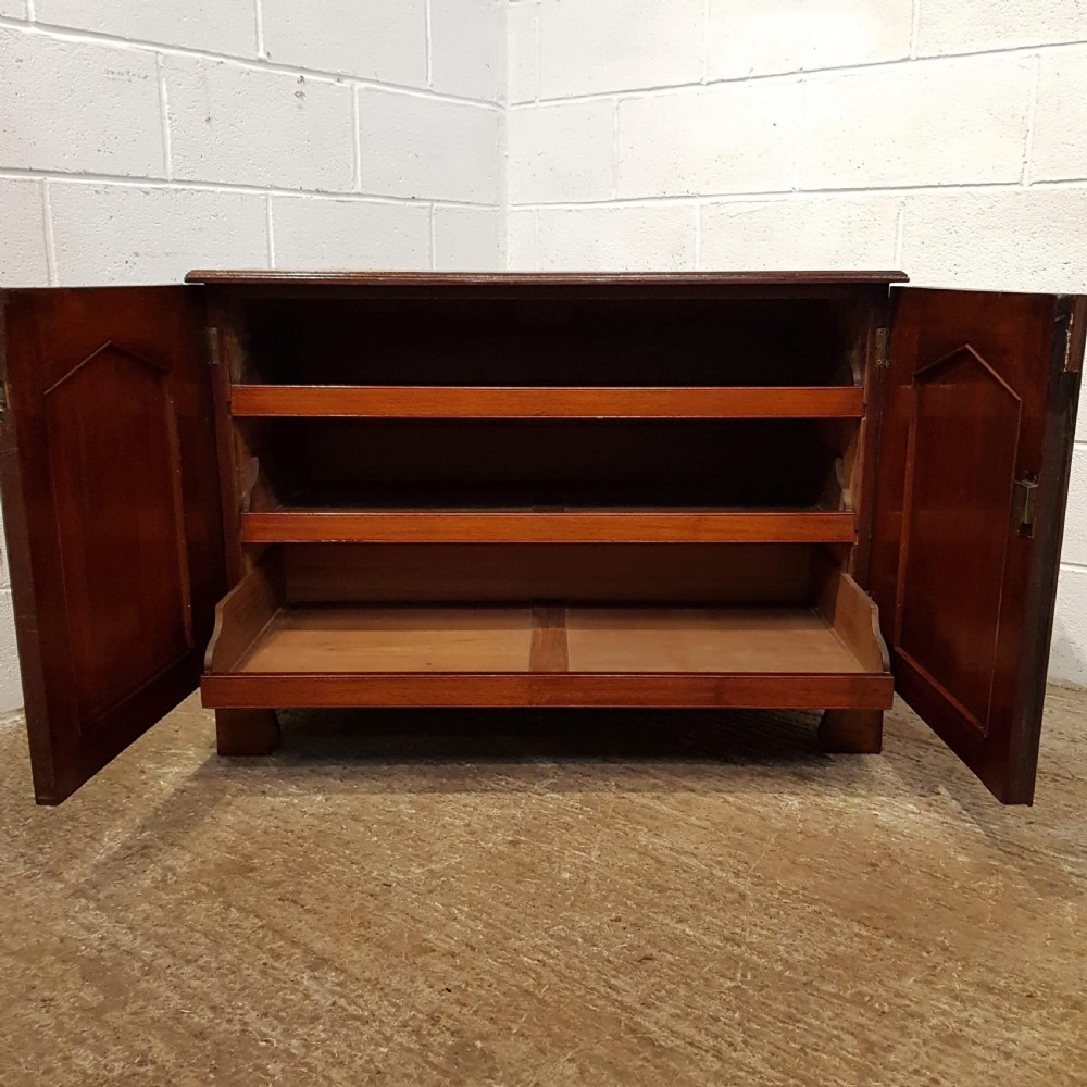 ANTIQUE WILLIAM 1V MAHOGANY LOW CUPBOARD PRESS C1830 View VI
