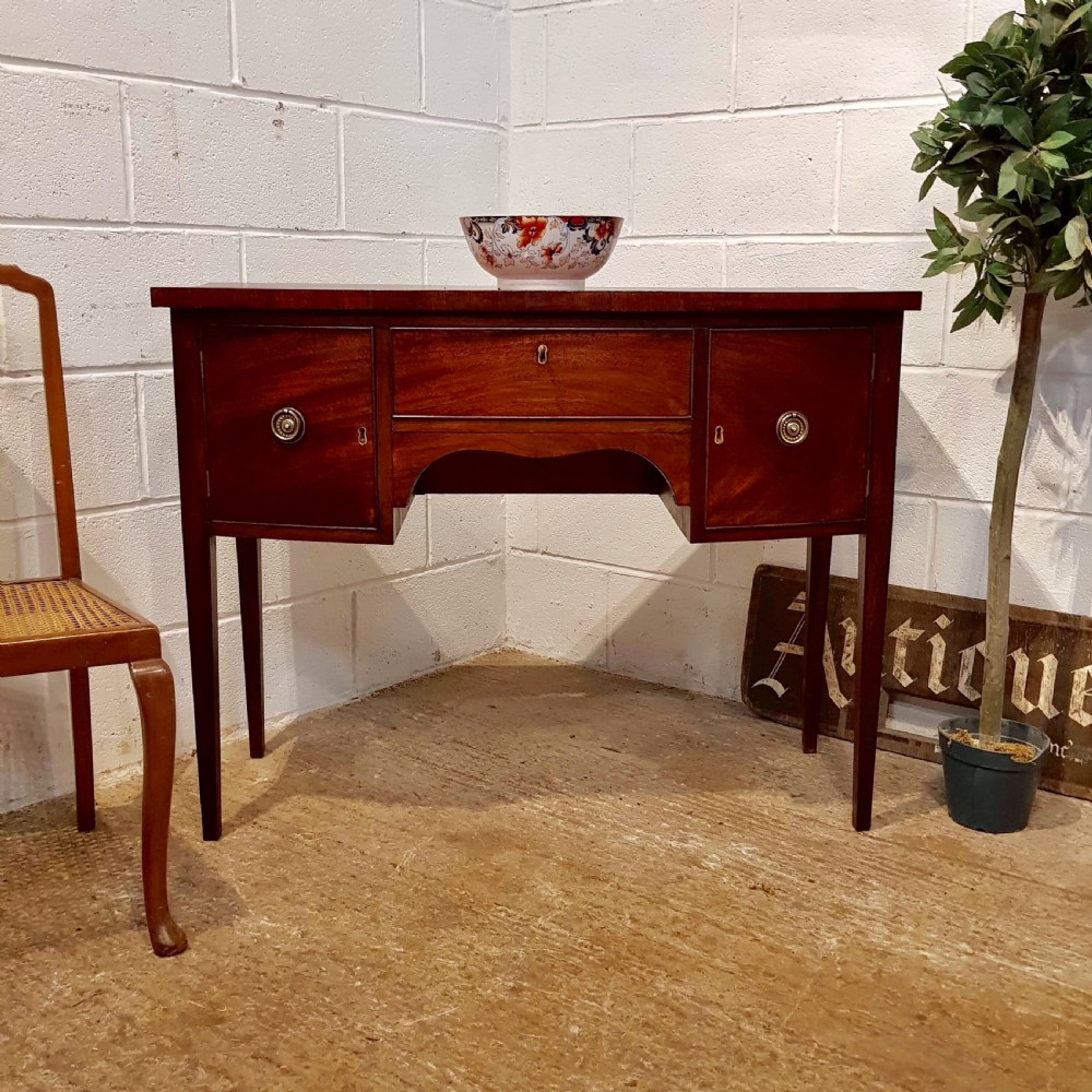 ANTIQUE SMALL REGENCY MAHOGANY BOW FRONT SIDEBOARD C1820