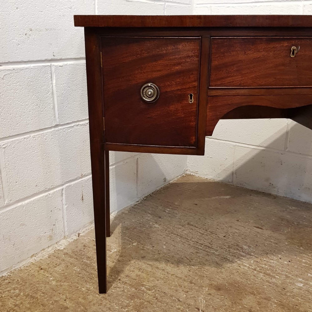 ANTIQUE SMALL REGENCY MAHOGANY BOW FRONT SIDEBOARD C1820 View VII