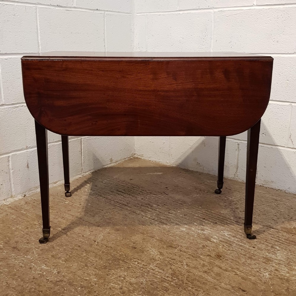 ANTIQUE REGENCY MAHOGANY PEMBROKE TABLE C1820 View VI